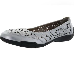 Array Silver Cutout Flats Size 8W‎ Excellent Condition